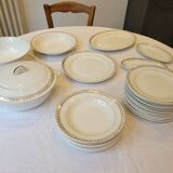 Service de table en porcelaine opaque dorée à la feuille