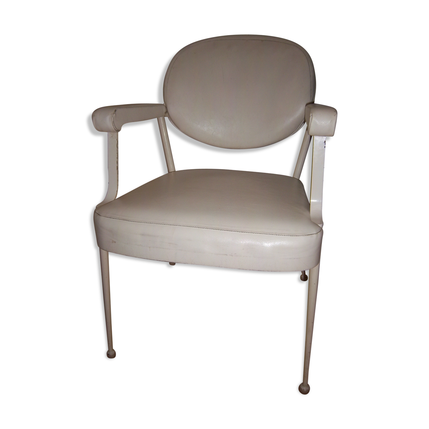 1950/60s women's hairdresser's chair in white leatherette