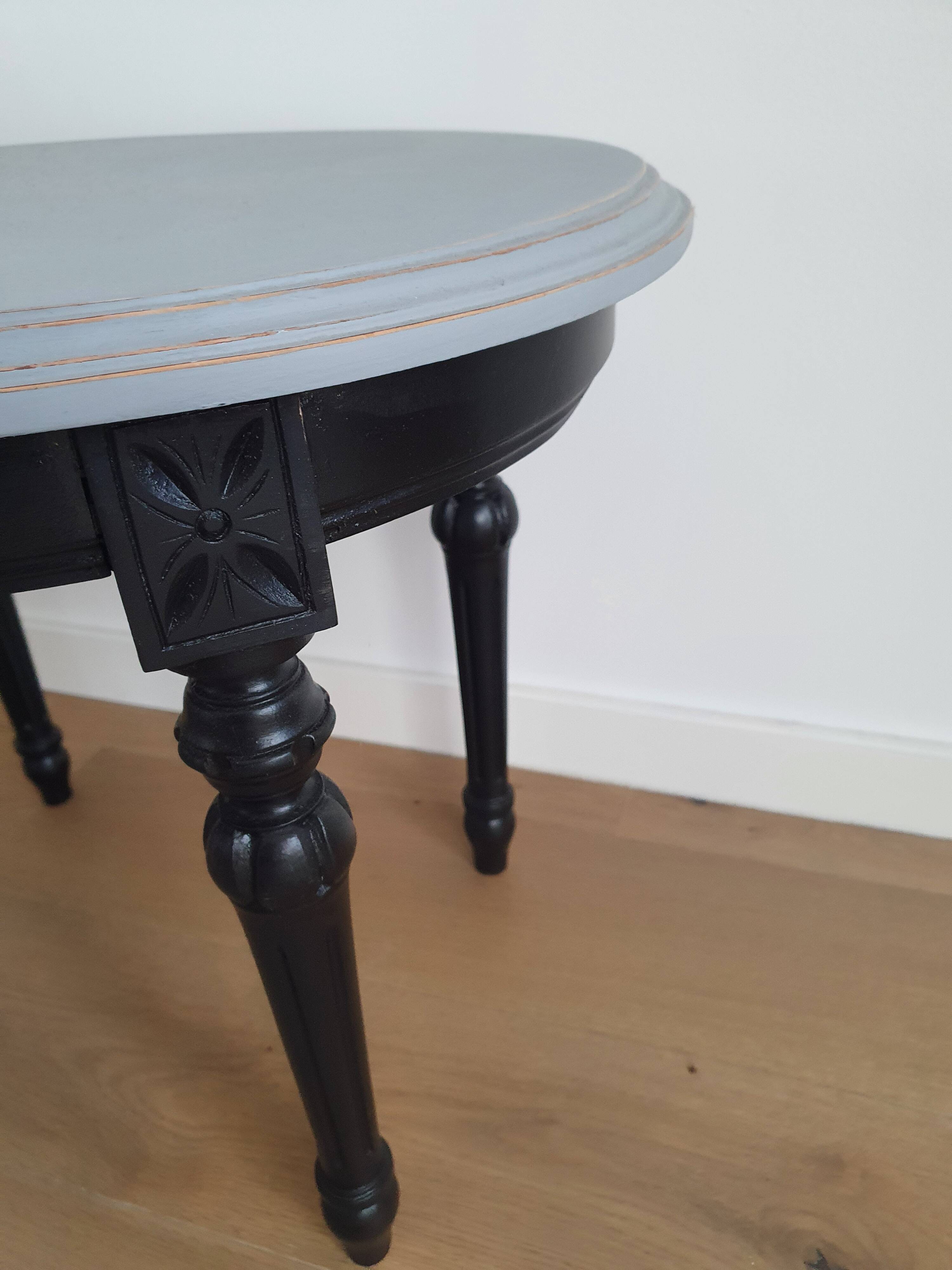 Table basse style Louis XVI