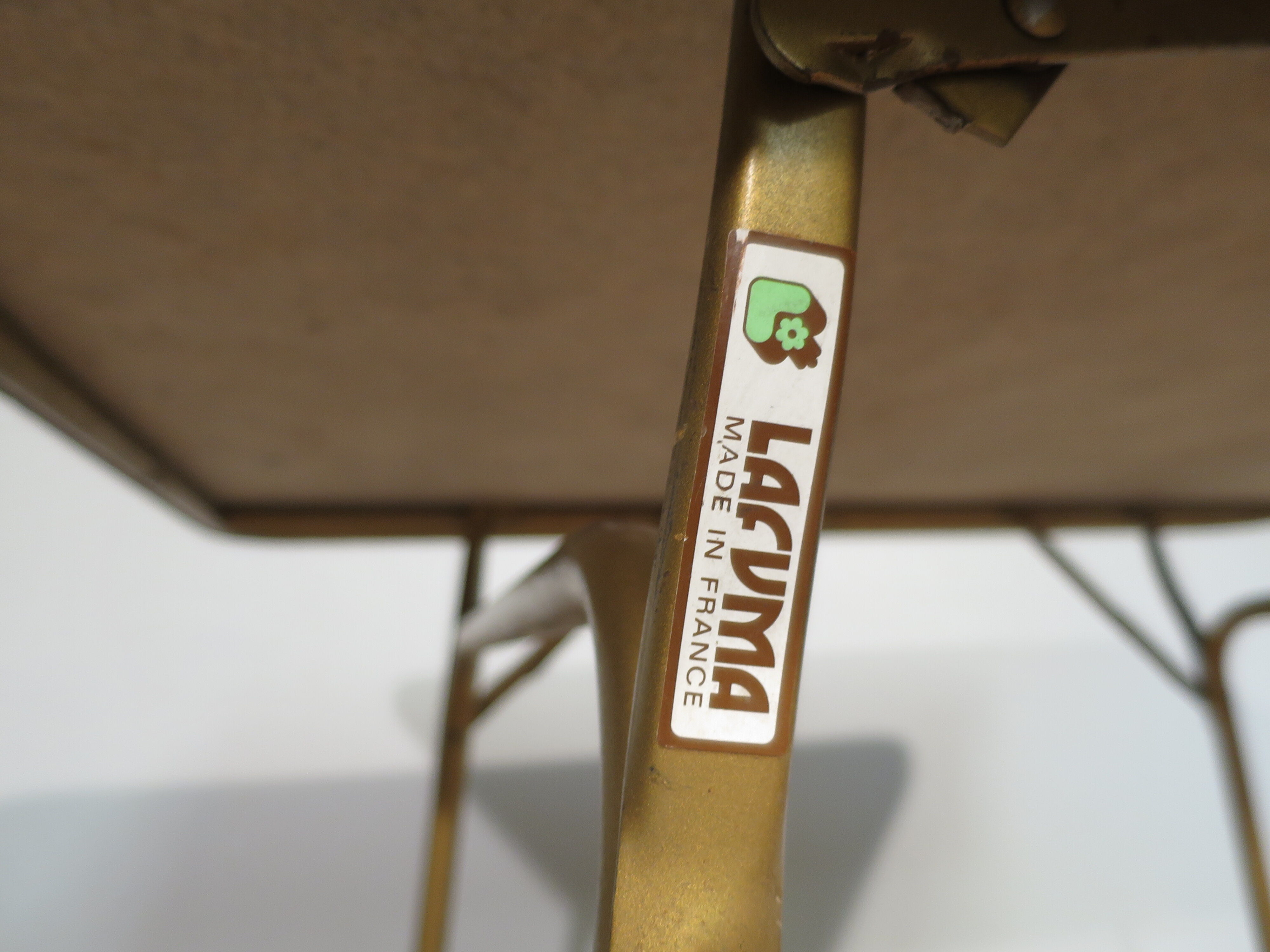 Lafuma camping table adjustable