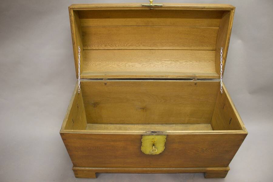 19th Century Oak Chest with Curved Top, on Wheels