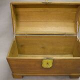 19th Century Oak Chest with Curved Top, on Wheels