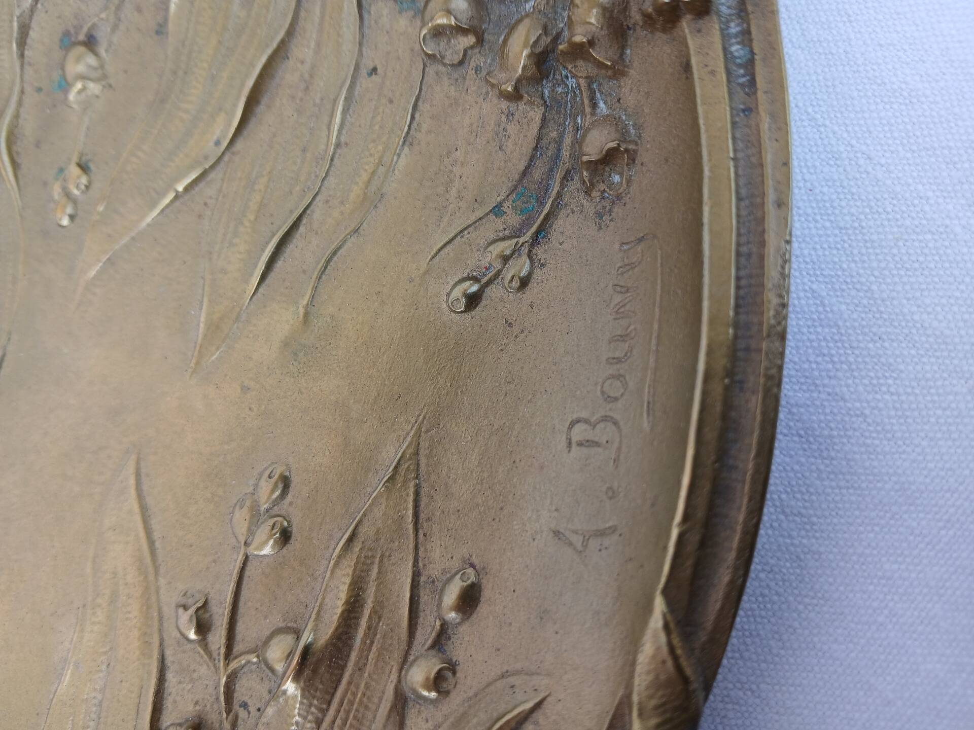 Antique bronze Art Nouveau ashtray signed Bouny