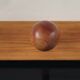 Wall-mounted coat rack with 3 ball hooks in solid pine – Scandinavian design