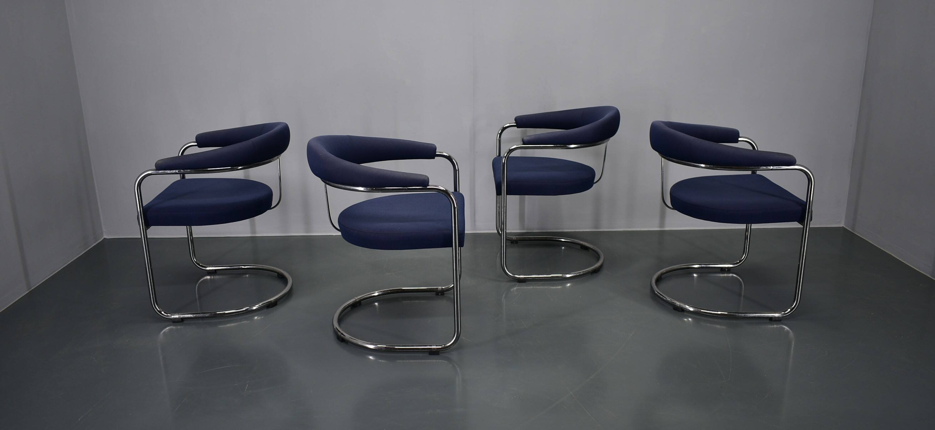 Anton Lorenz for Thonet "Ss33" Set of 4 chrome Armchairs in blue fabric , 1970s
