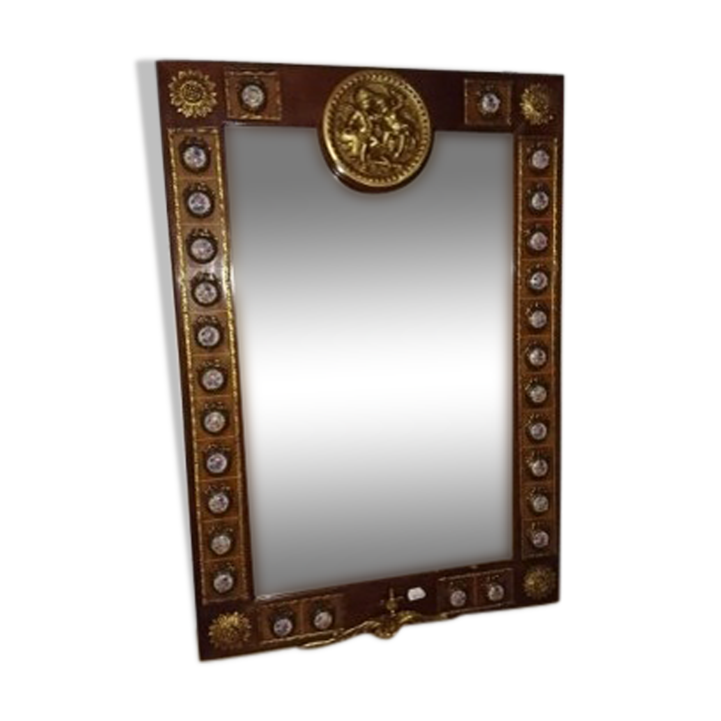 Mirror in gilded bronze and mahogany wood Medallion porcelain decoration.