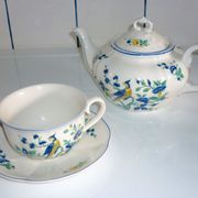 V&B Phoenix blue teapot and breakfast cup and saucer
