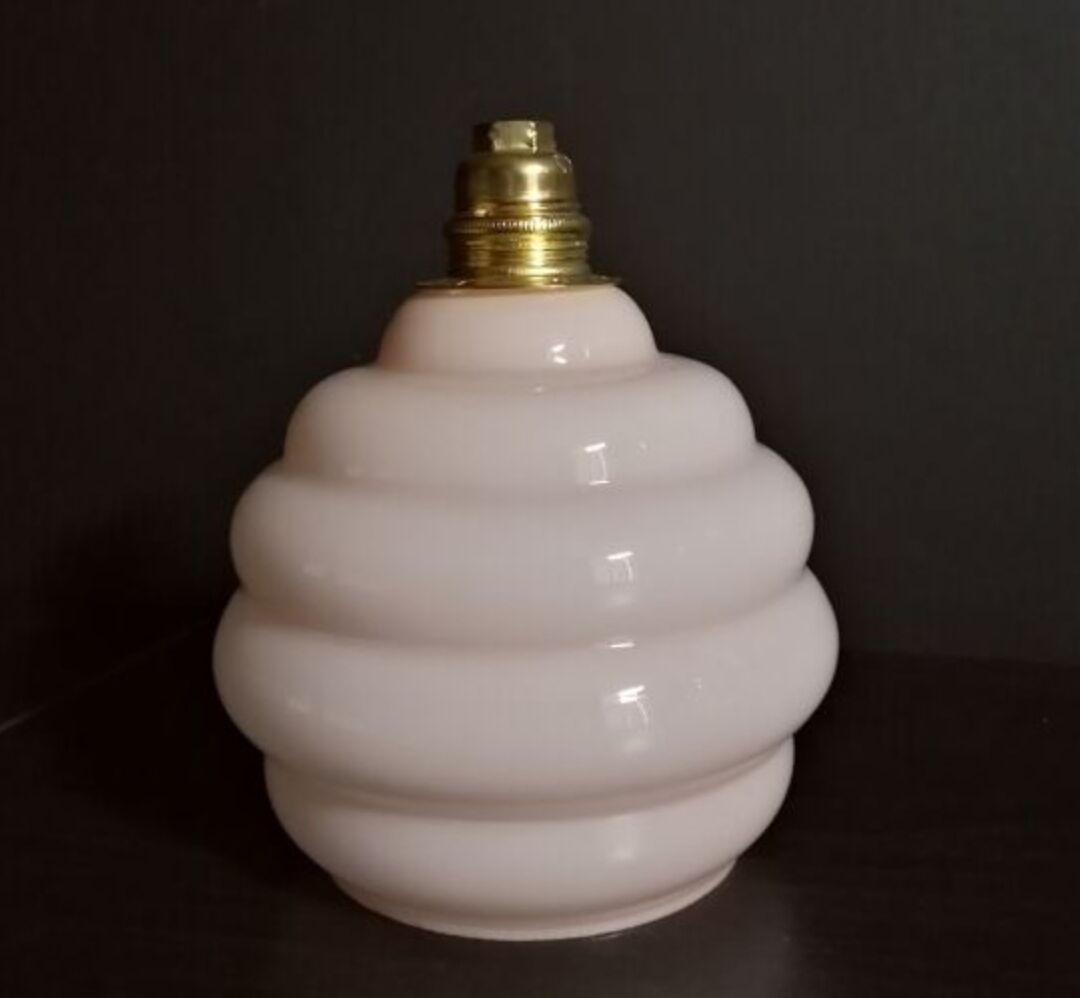 Art deco portable lamps