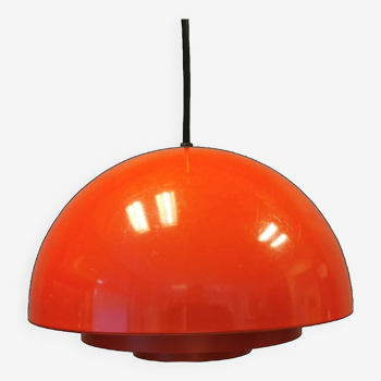 An original Jo Hammerborg for Fog & Mørup hanging lamp, model Milieu mini in deep red color