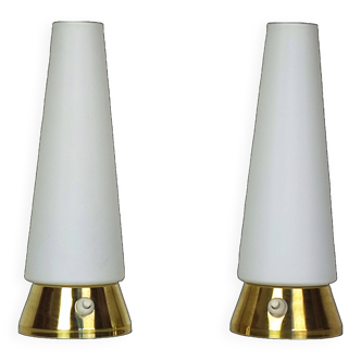 60' bedside lamps