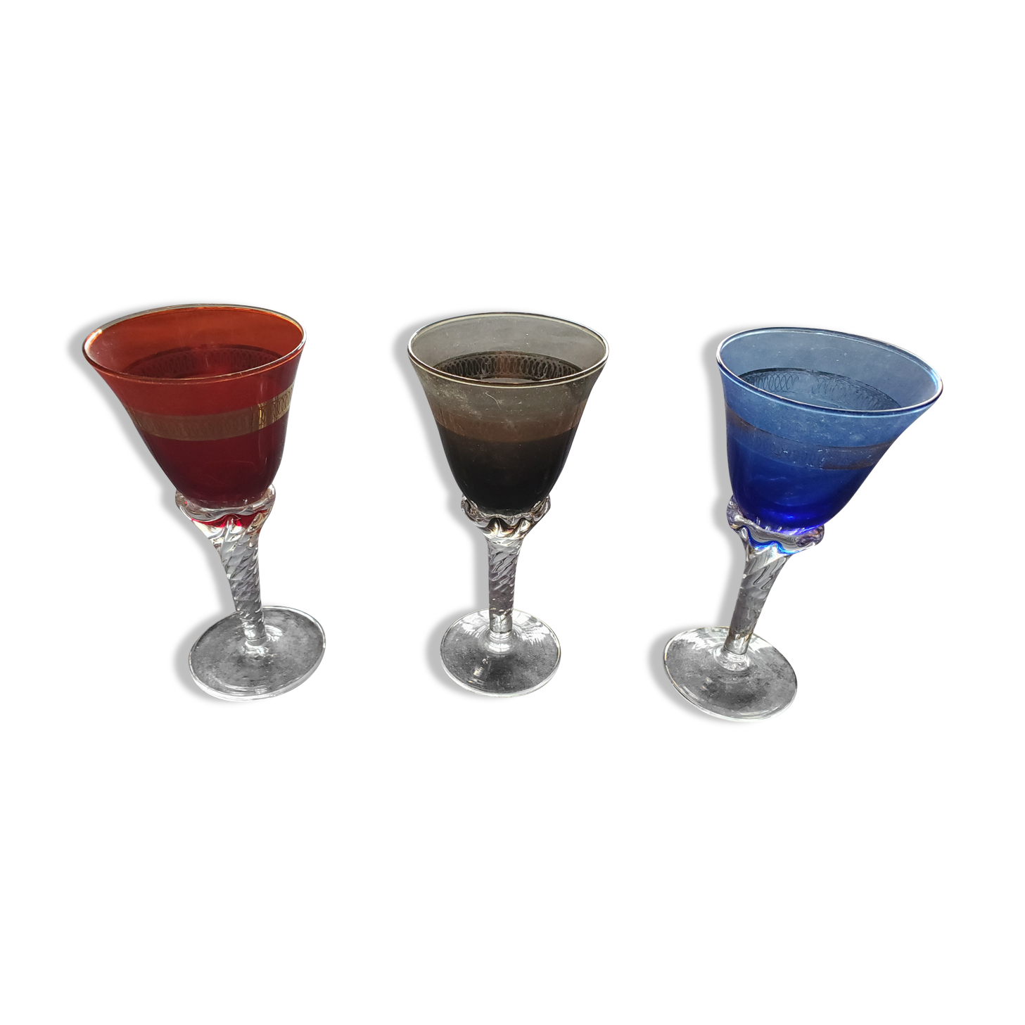 3 crystal glasses