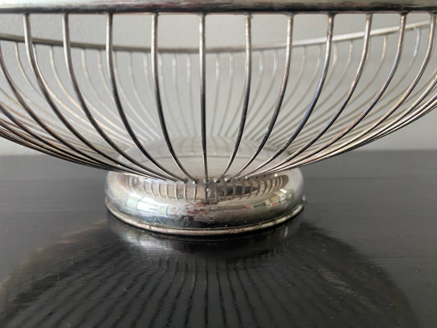 Vintage basket from De Uberti Italy in silver metal