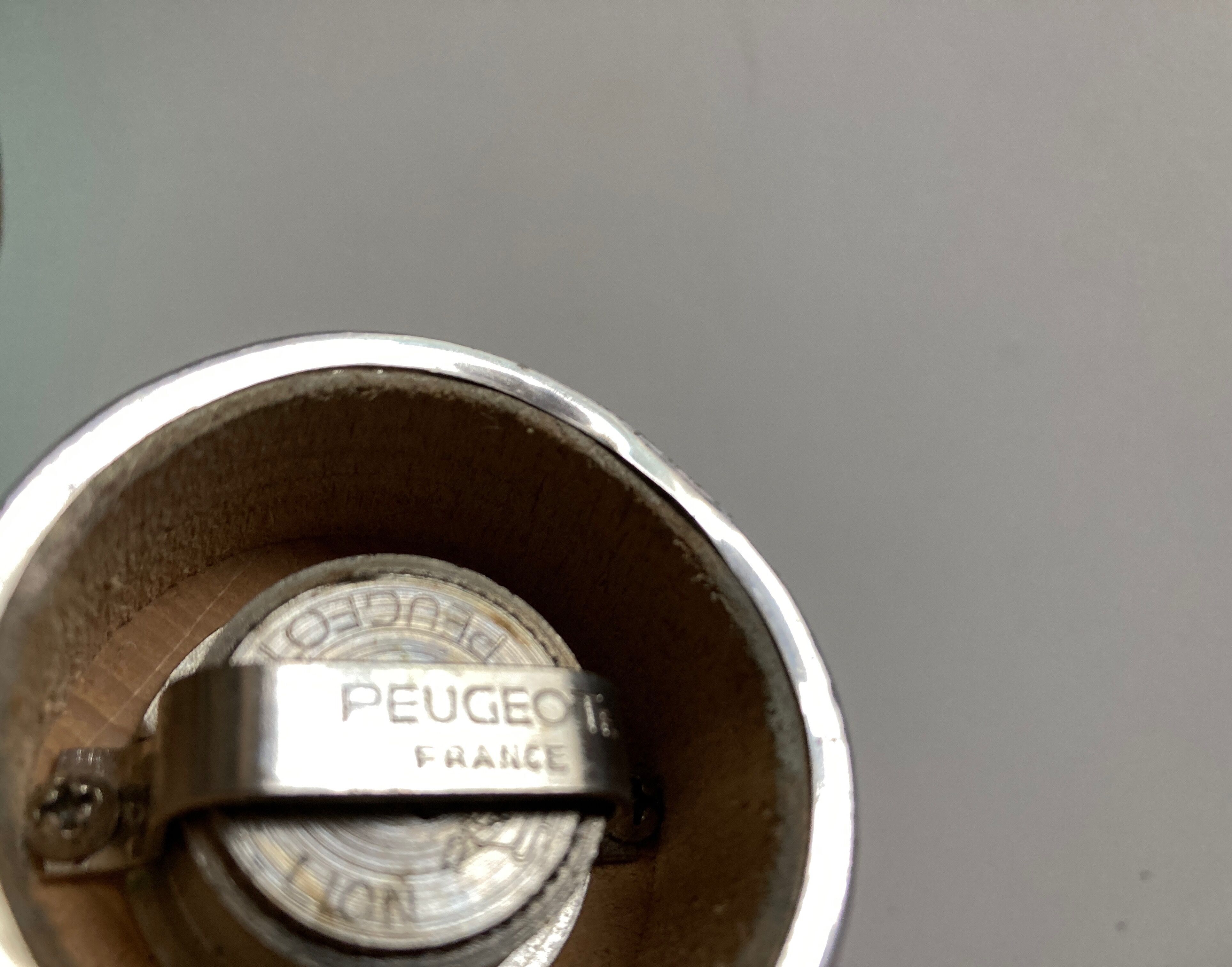 Pepper mill sterling silver Peugeot hallmarked