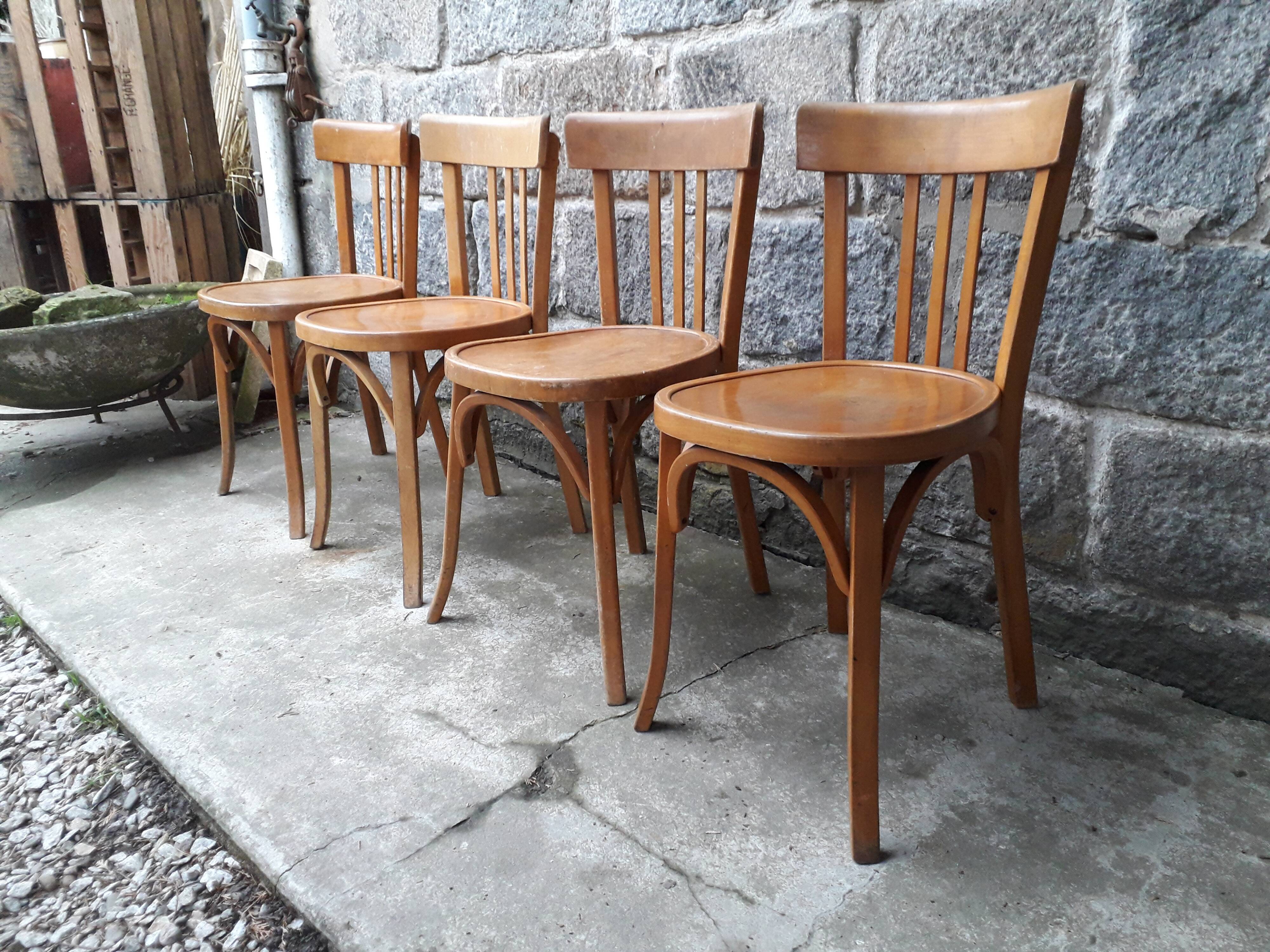 Série de 4 chaises bistrot Baumann