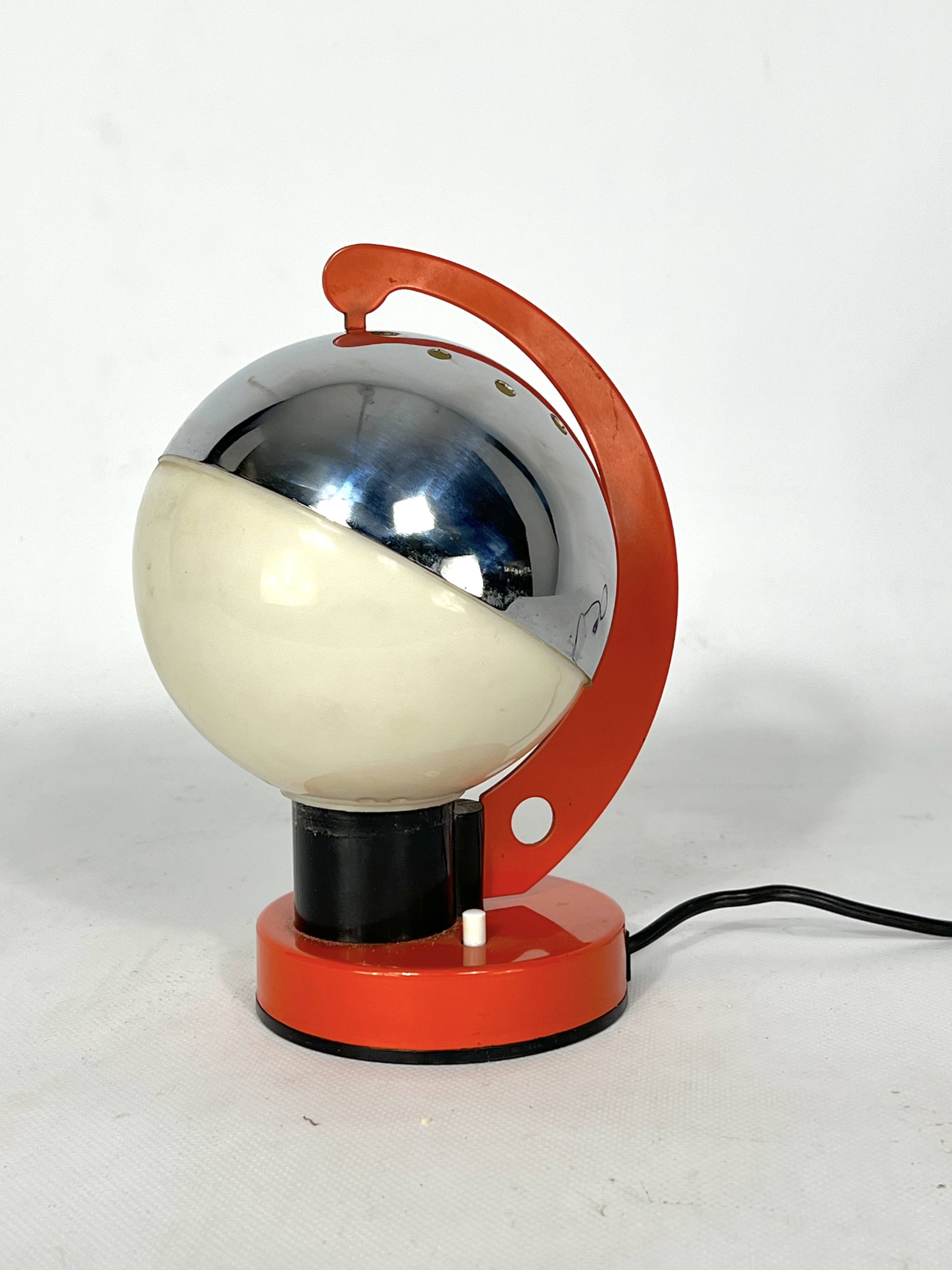 Space age Italian metal and plastic table lamp from 60s