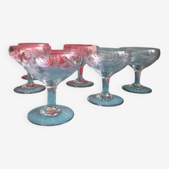 6 coupes à champagne en verre gravé années 50-60