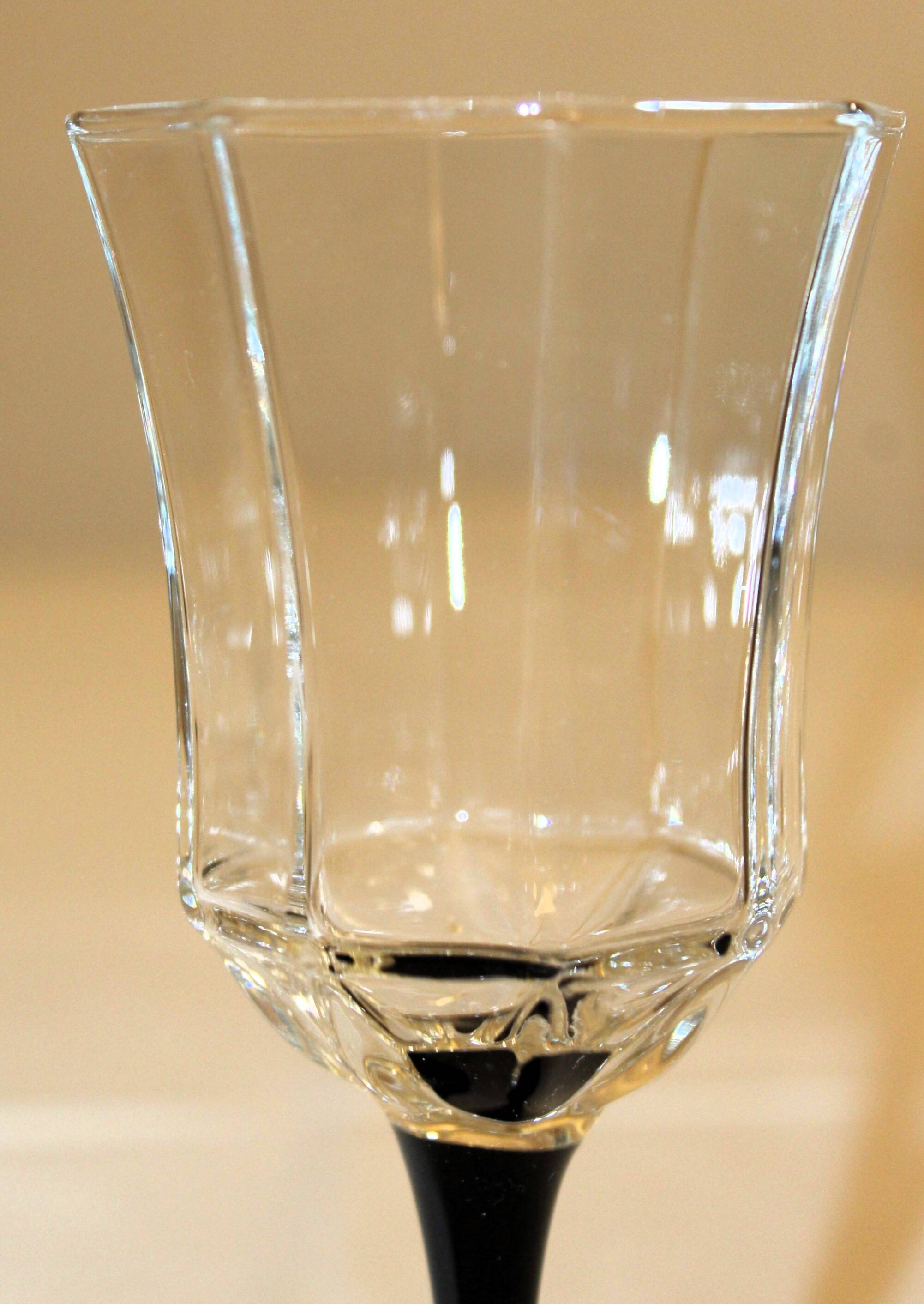 6 Luminarc "Octime" black wine glasses