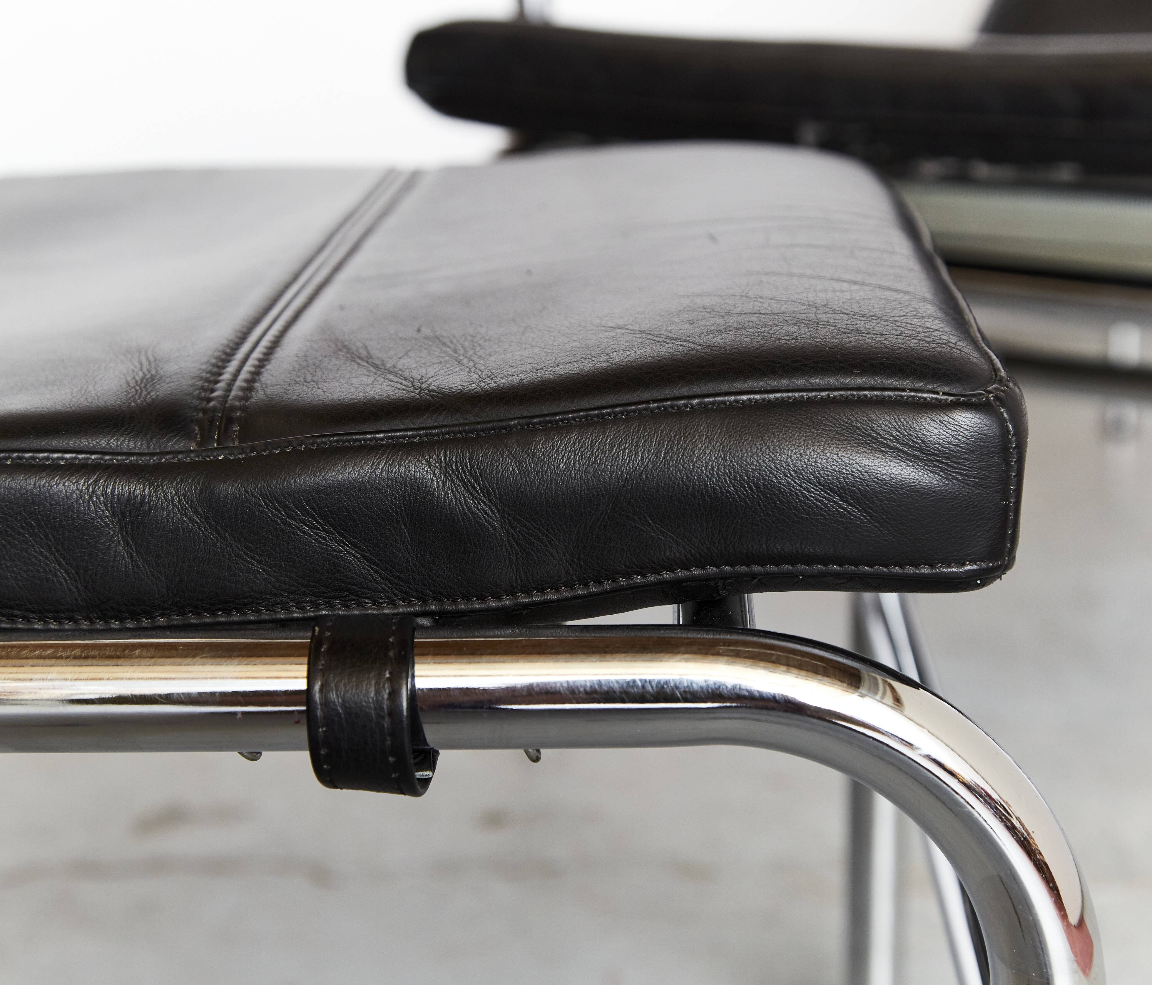 Chaise longue and ottoman Gabriele Mucchi "Genni" for Zanotta