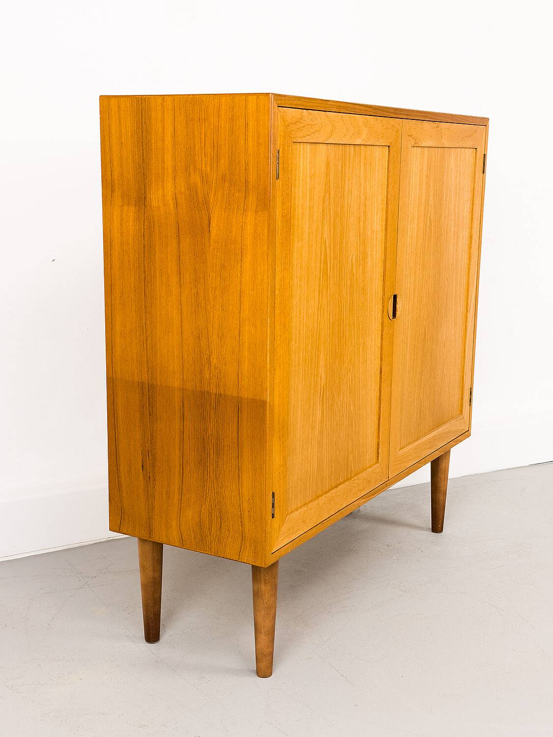 Danish Teak Cabinet by Hansen and Guldborg, 1970s