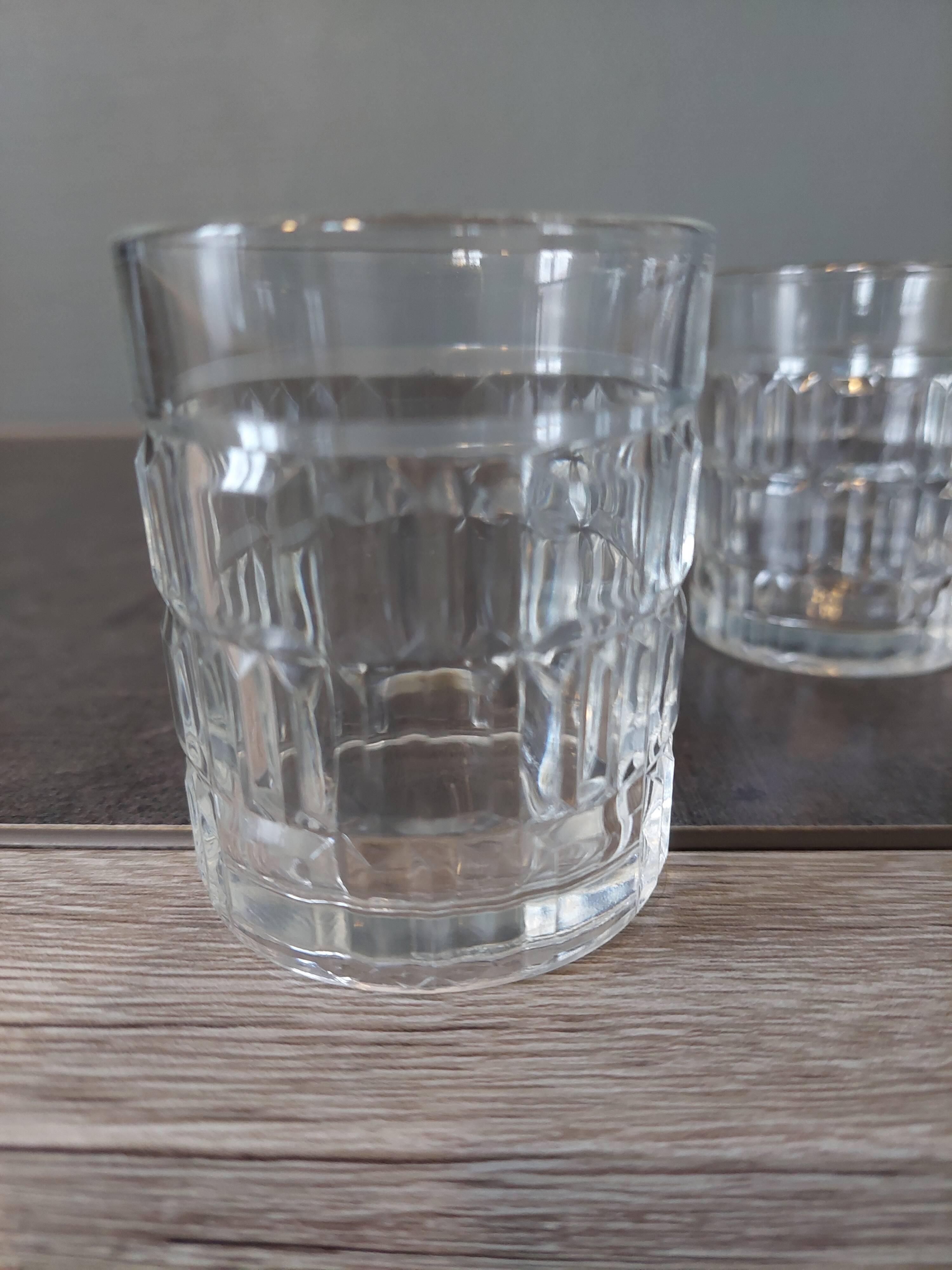 2 mini vintage whiskey glass