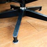 Herman Miller 670 restored version / new leather interior