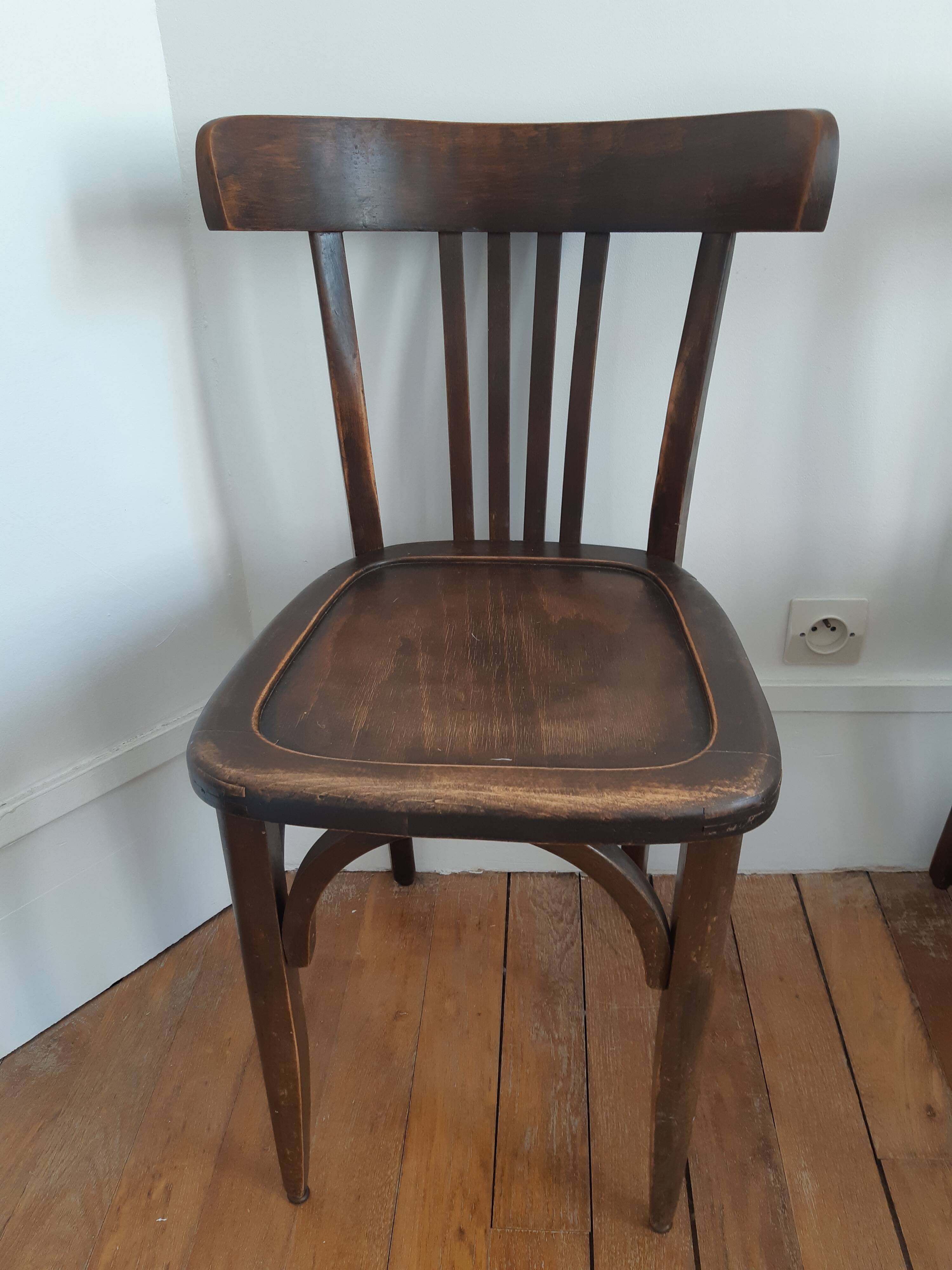 Set of 2 stella bistro chairs