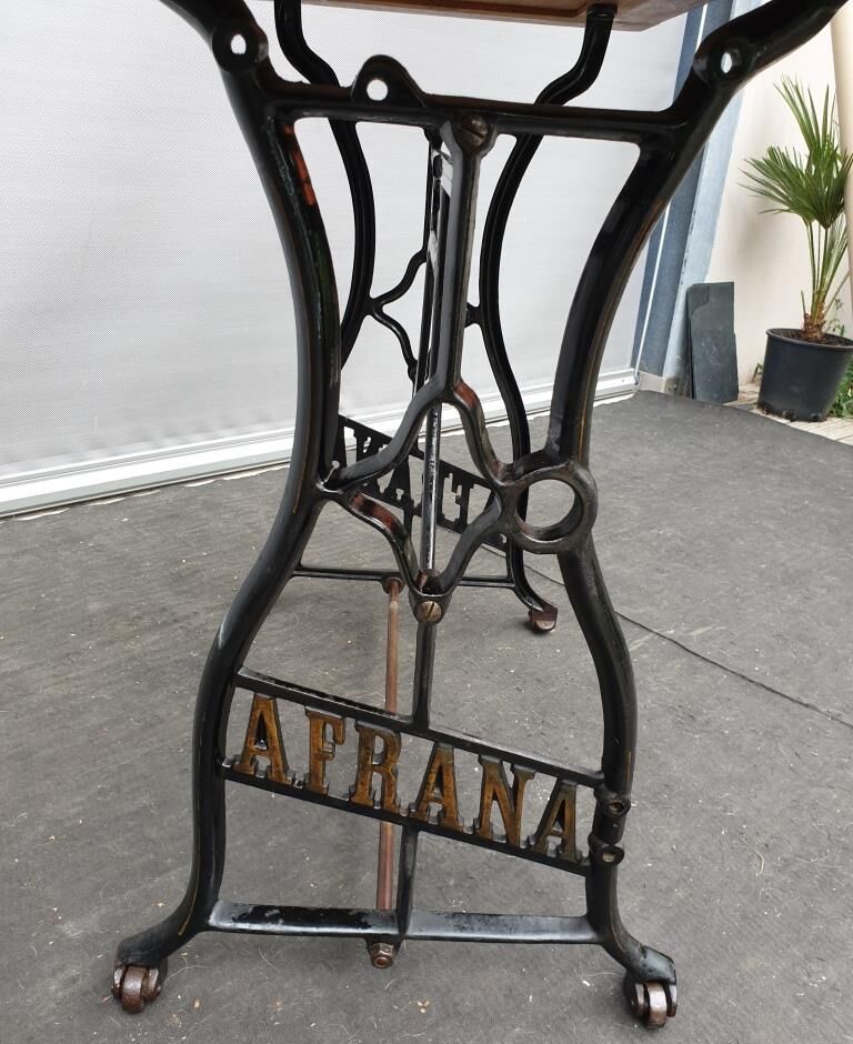 Bistro table 1900 afrana anthime eliot