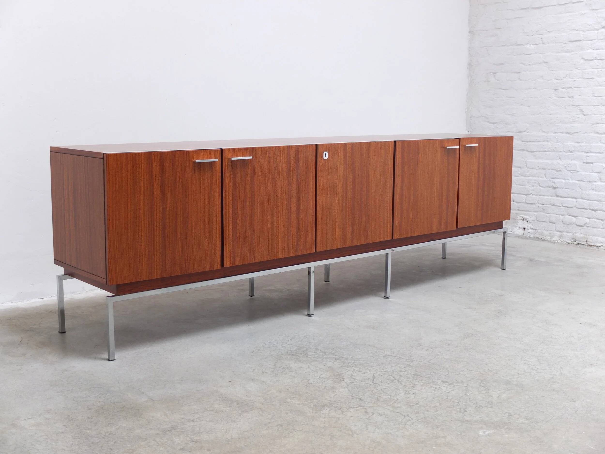 Large modernist sideboard in Indian rosewood, 1960s