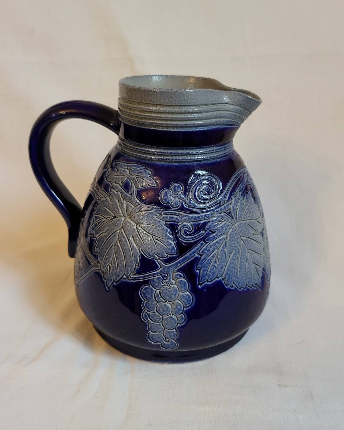 Jug Pitcher in Alsace sandstone Betschdorf