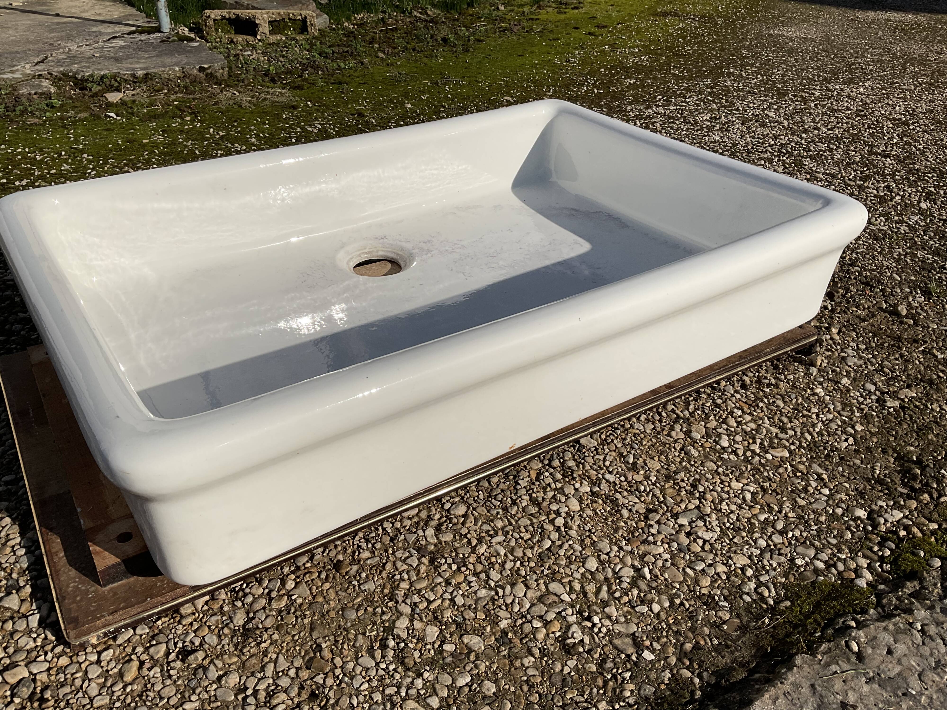 Washbasin