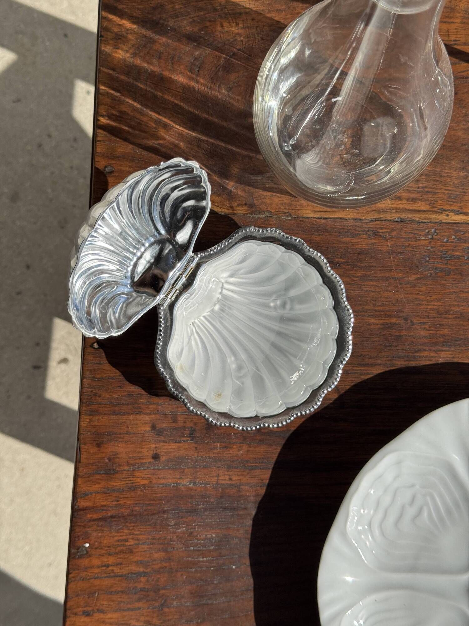 Set of 4 oyster plates Limoges France D25