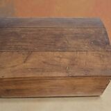 Wooden storage chest/trunk