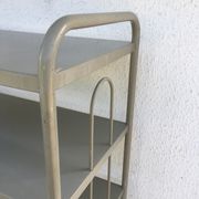 Desserte industrielle en métal