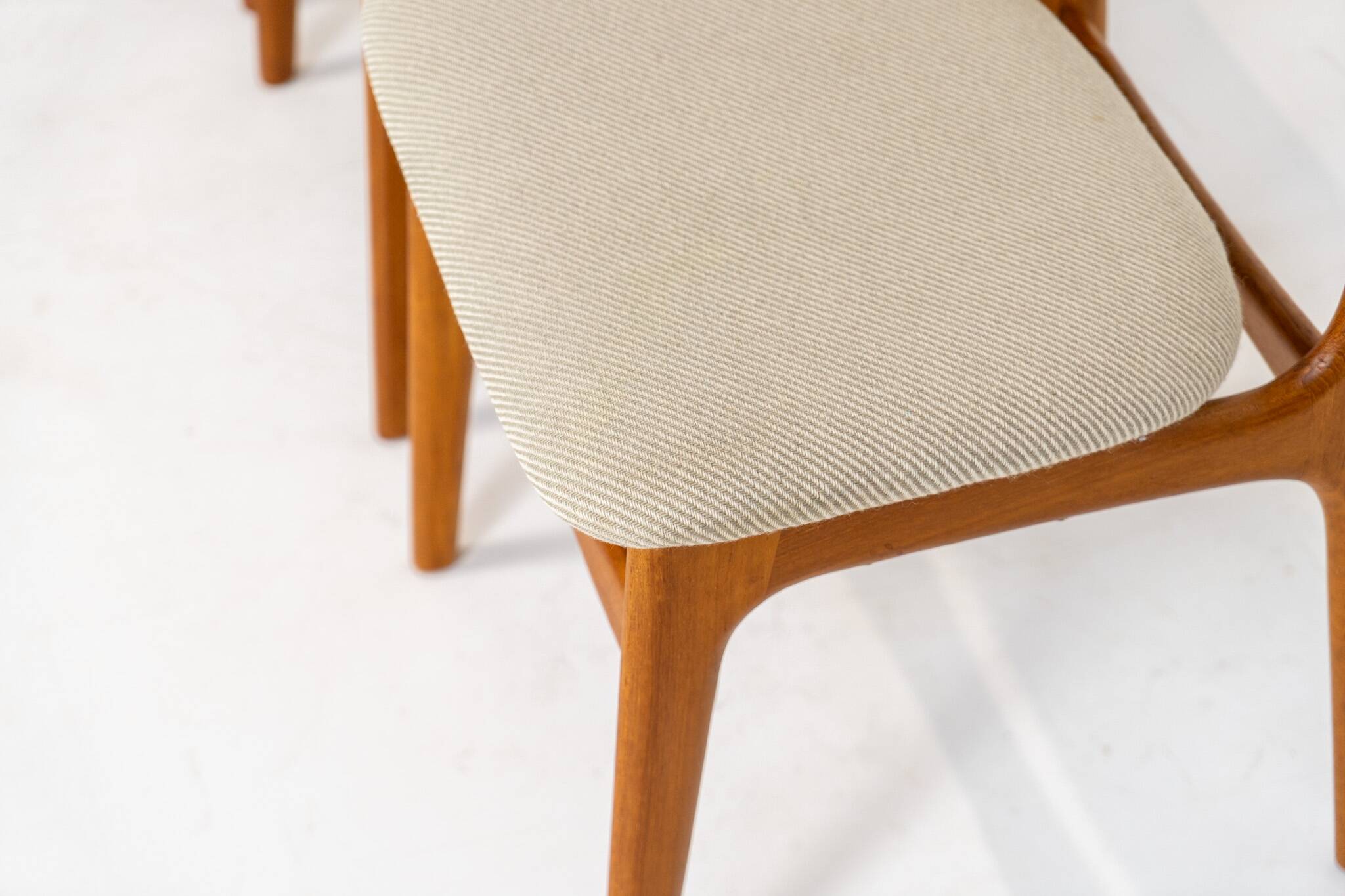 Ensemble de 4 chaises à manger par Schiønning & Elgaard