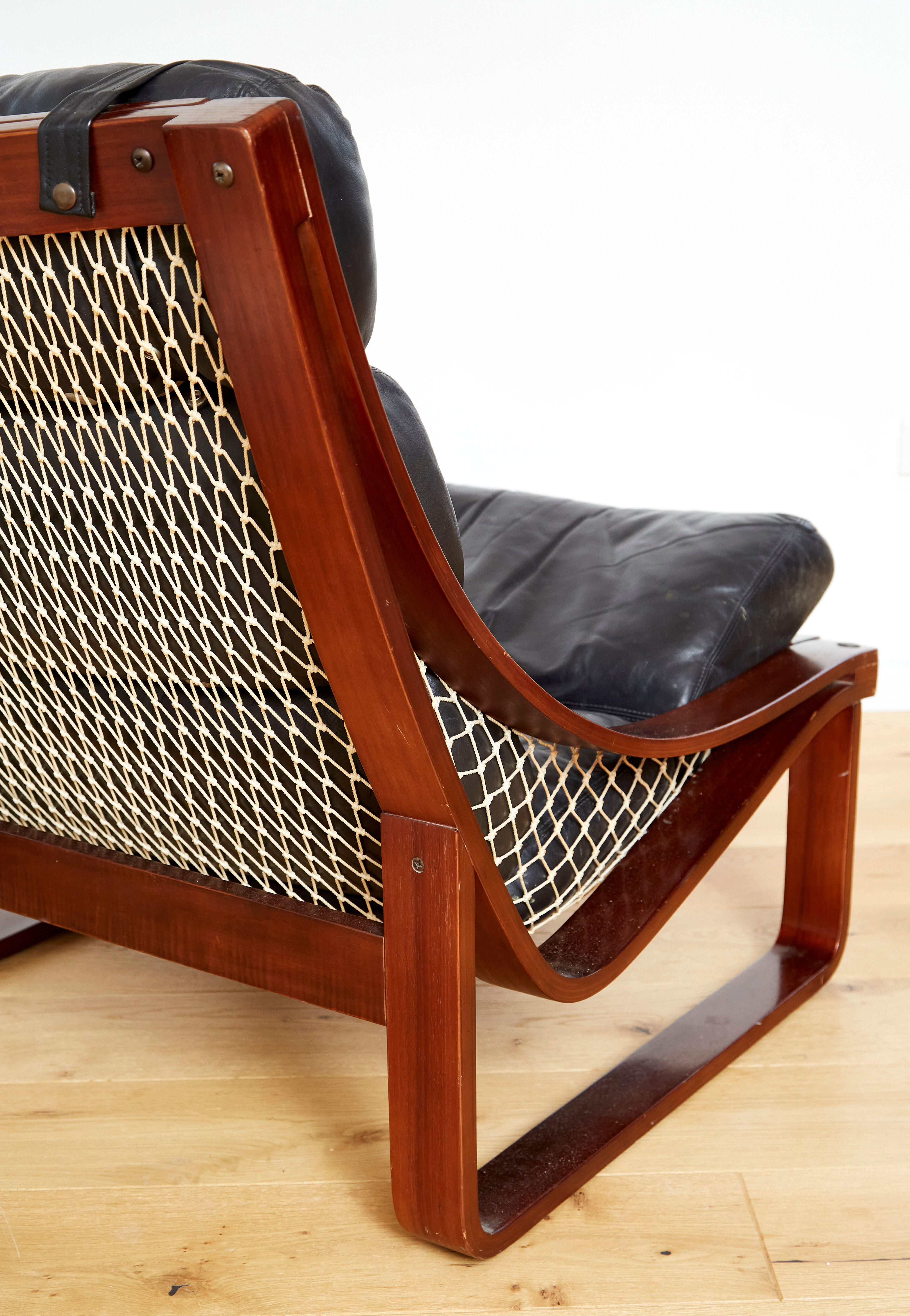 Fred Lowen Lounge Chair T4 for Tessa