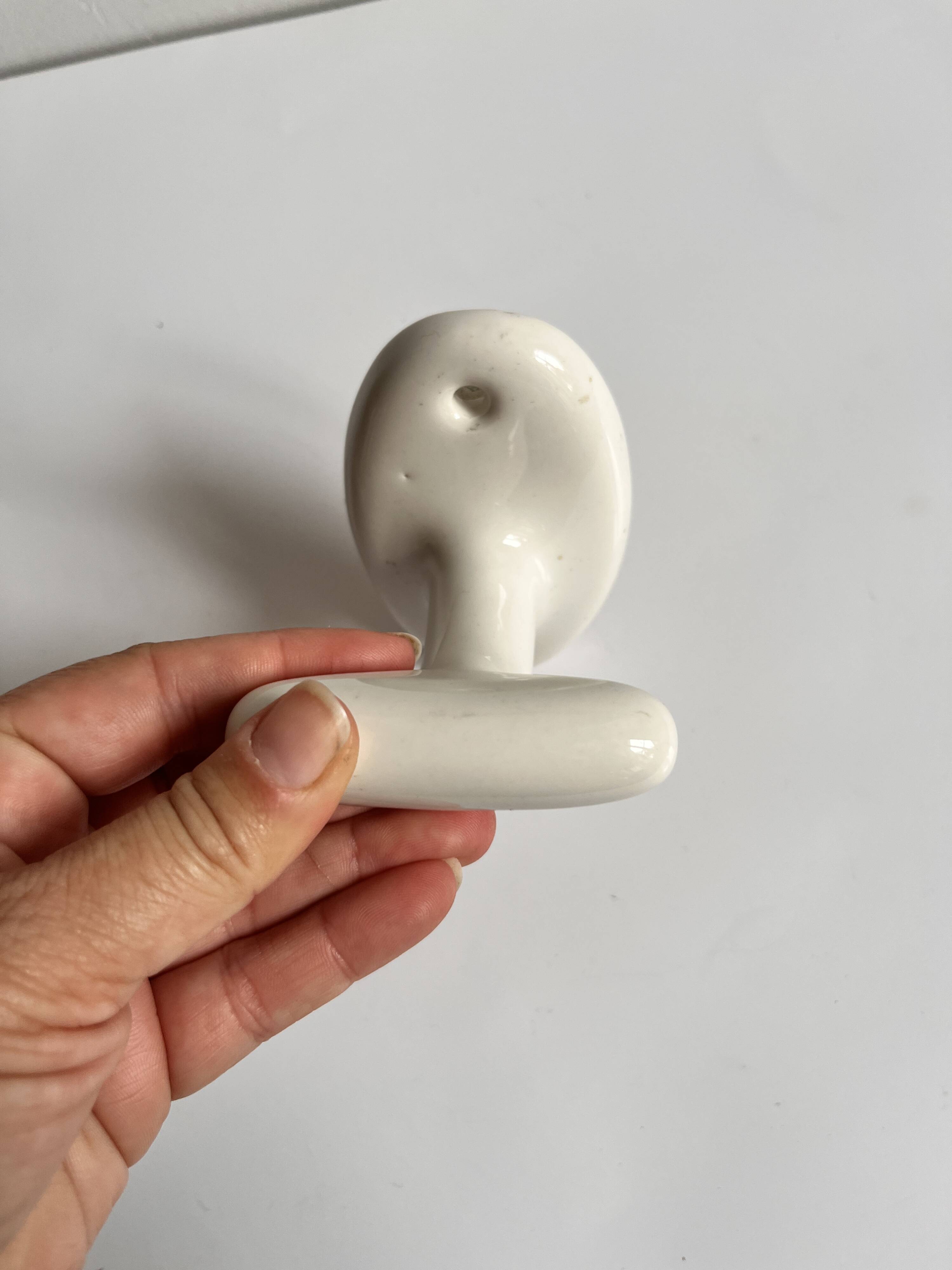 Porcelain coat hook