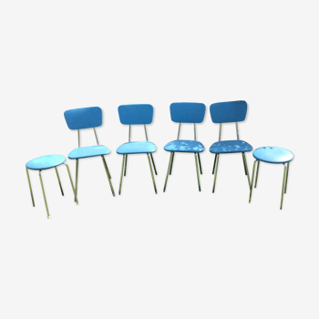 Lot of chairs and blue rockabilly stools