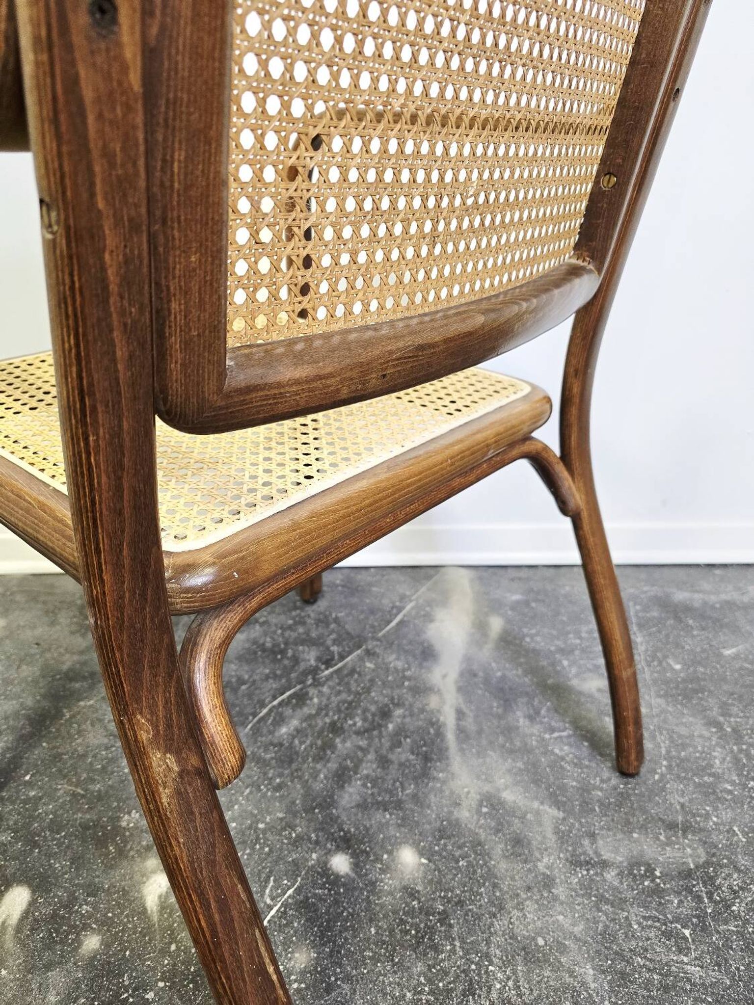 Fauteuil en bois cintré des années 60