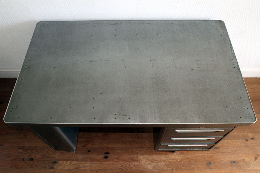 Industrial metal trade office pickled YAC