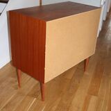 Teak sideboard with 2 doors