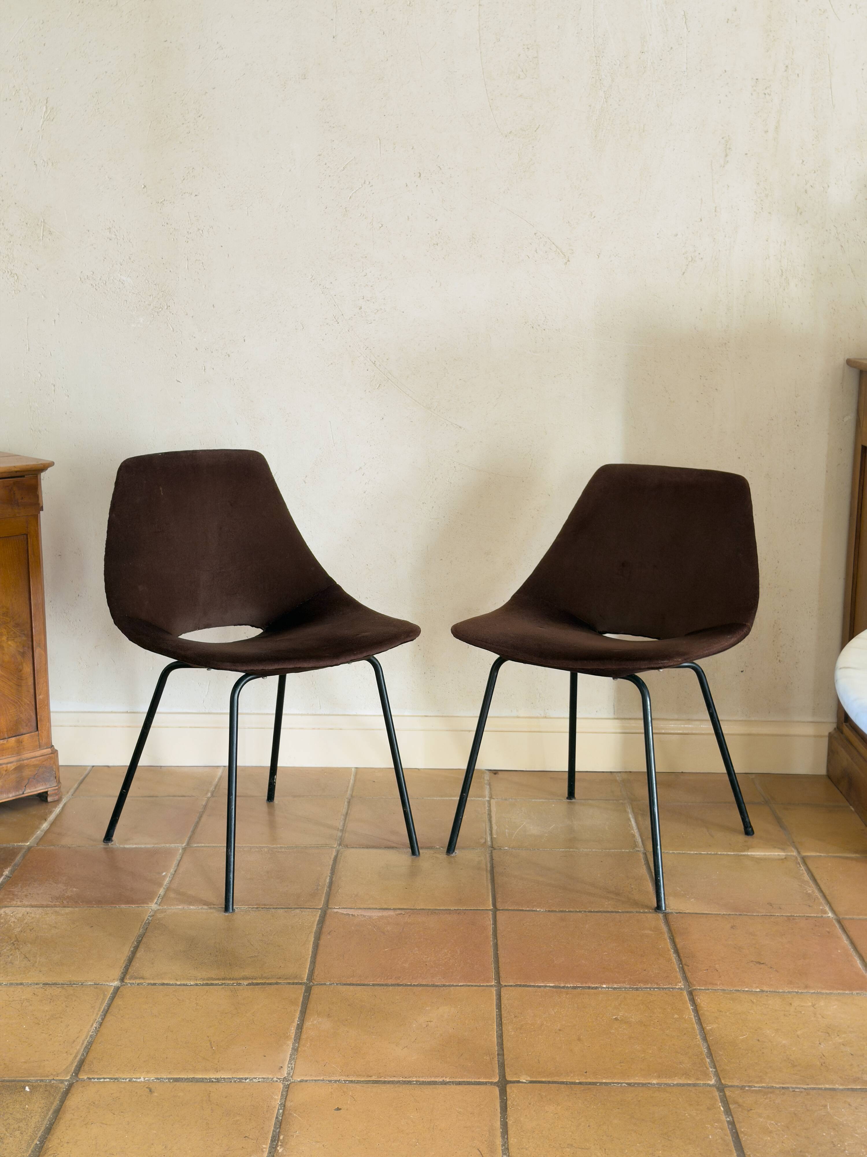 Pair of chairs by Pierre Guariche – French modernism, 1960s