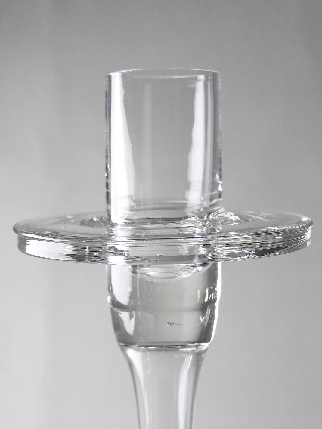 Trois bougeoirs en cristal vintage