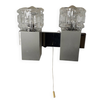 Italian 70's design wall lamp