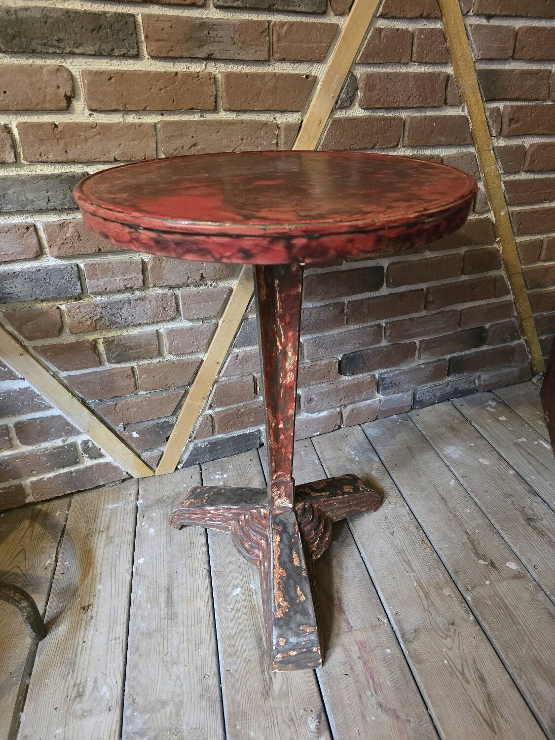 Bistro table Louis Vuitton