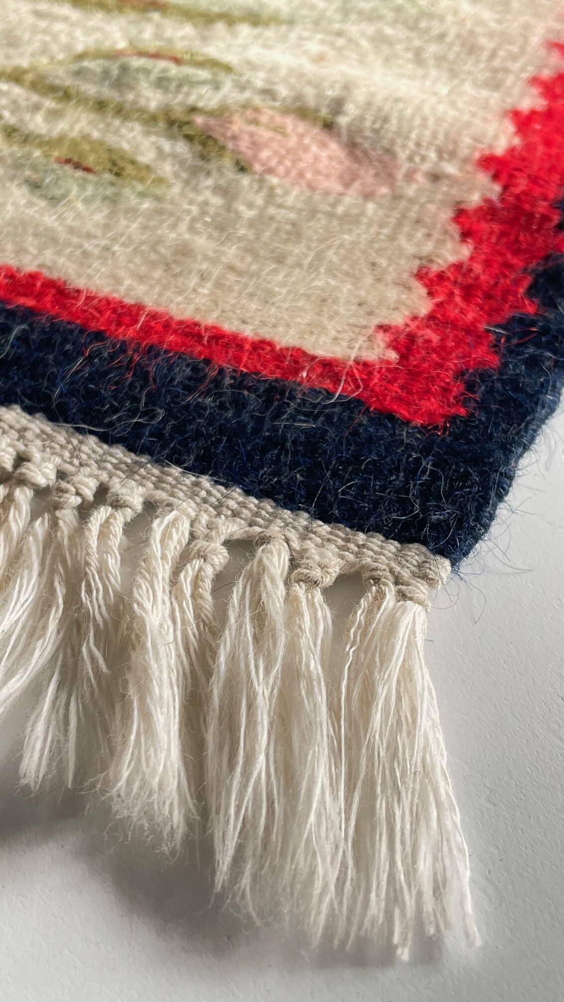 Tapis Rollakan décor de tulipes vintage