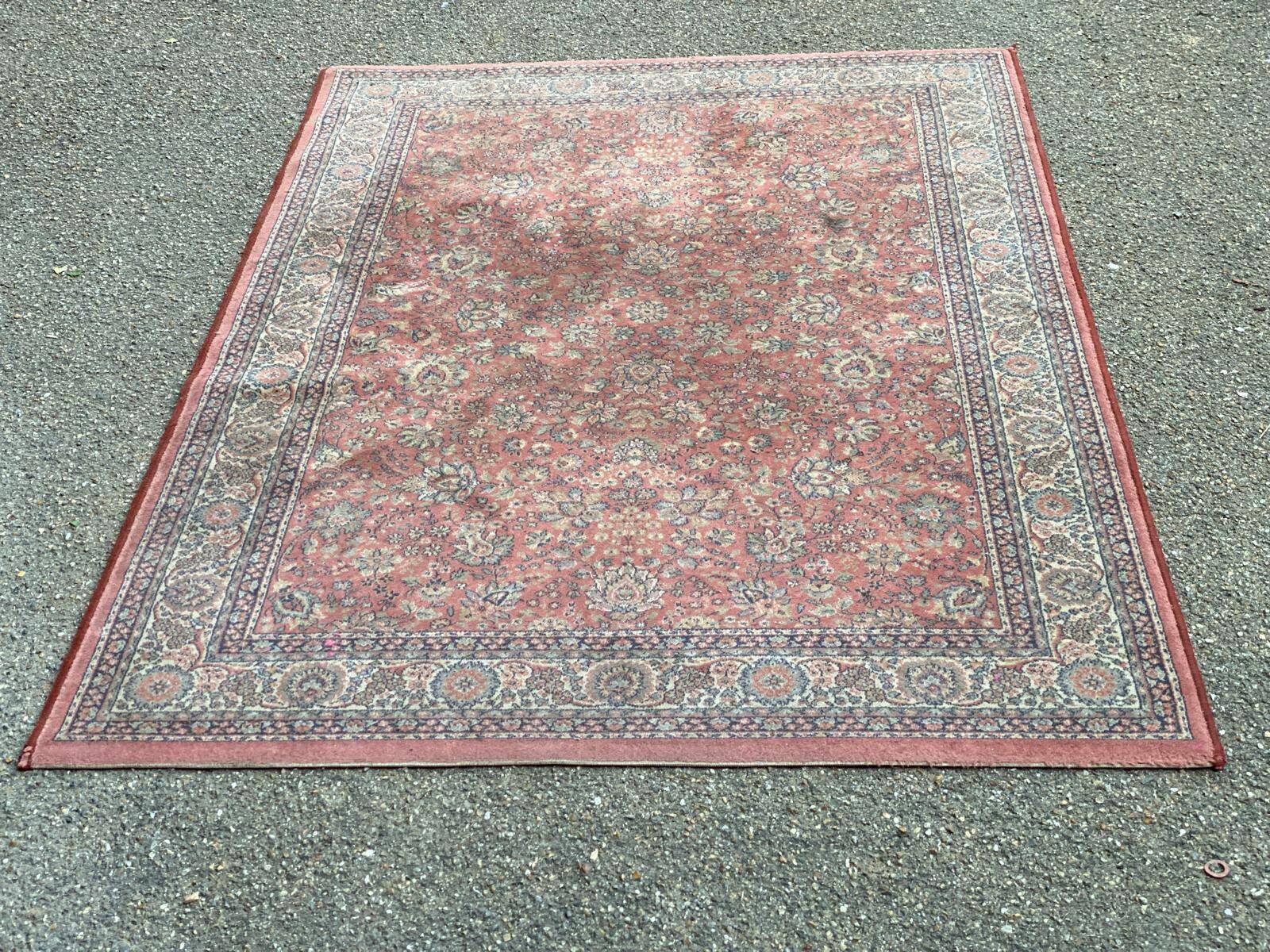 Persian rug burgundy wool 135x195cm