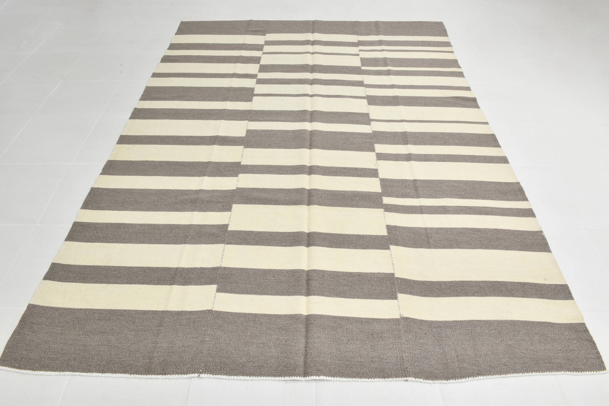 7x9 Kilim Grey & Beige Flatweave Vintage Kilim Rug,Area Kilim Rug,204x27 cm