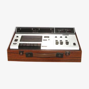 Player, Sony cassette recorder, amplified with two speakers