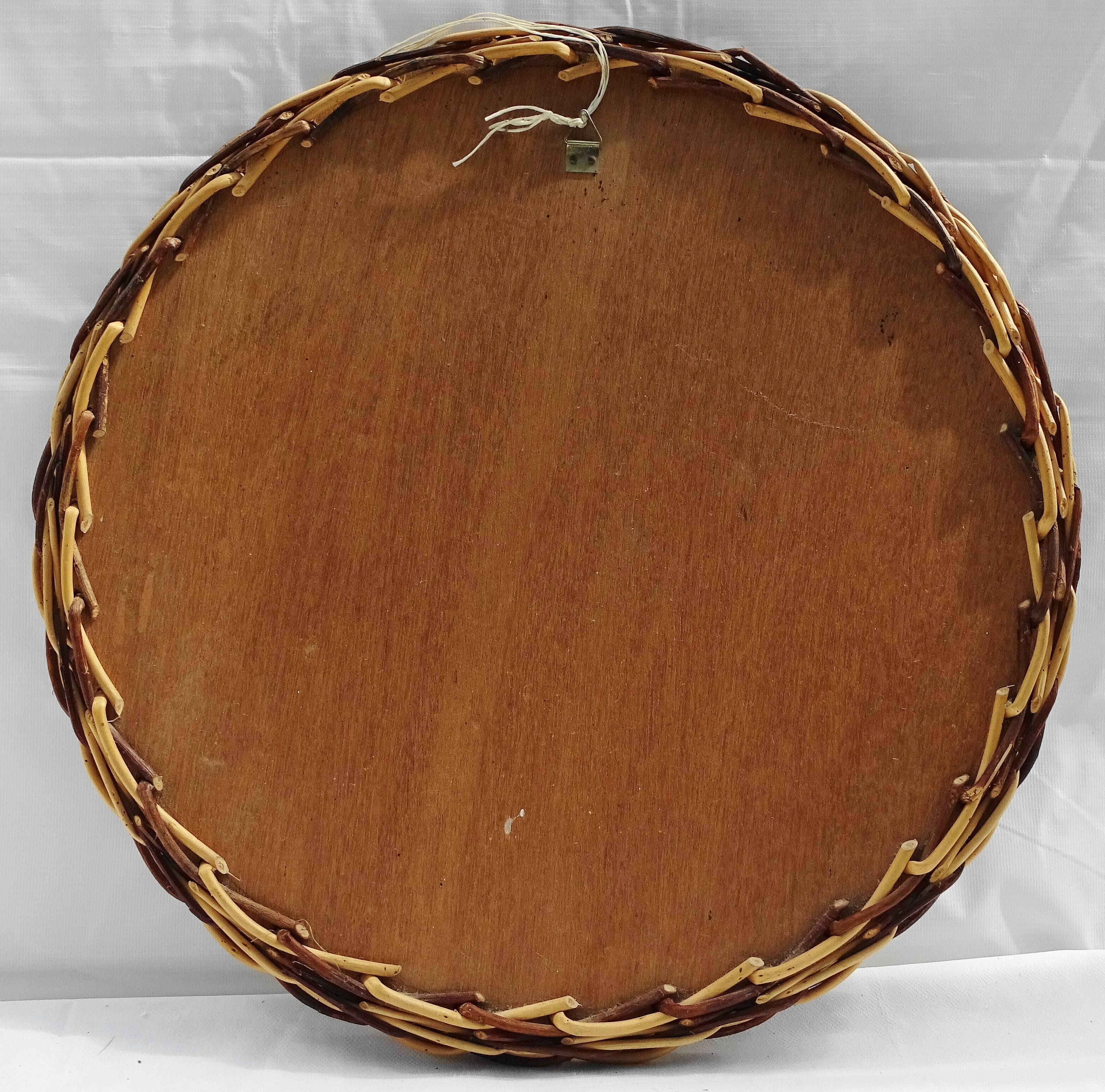 Round mirror in braided wicker 45cm