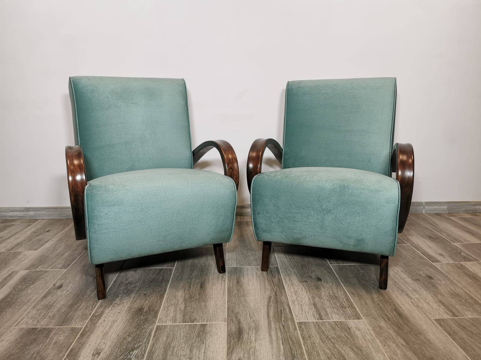 Armchairs by Jindrich Halabala, 1940s, Set of 2